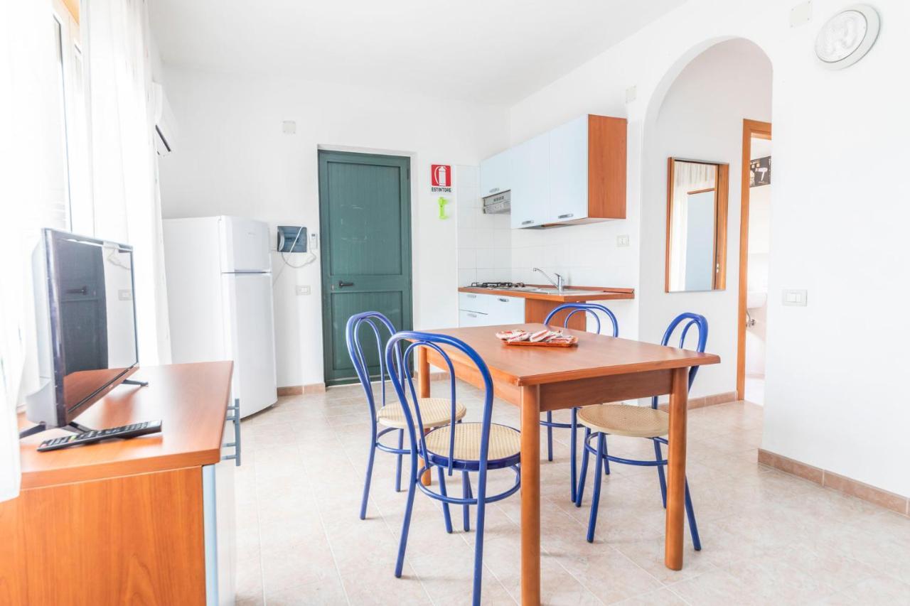 Residence Li Cylentos Hotel Il Villaggio Policastro Scario A 2 Passi Dal Mare Policastro Bussentino Exteriör bild