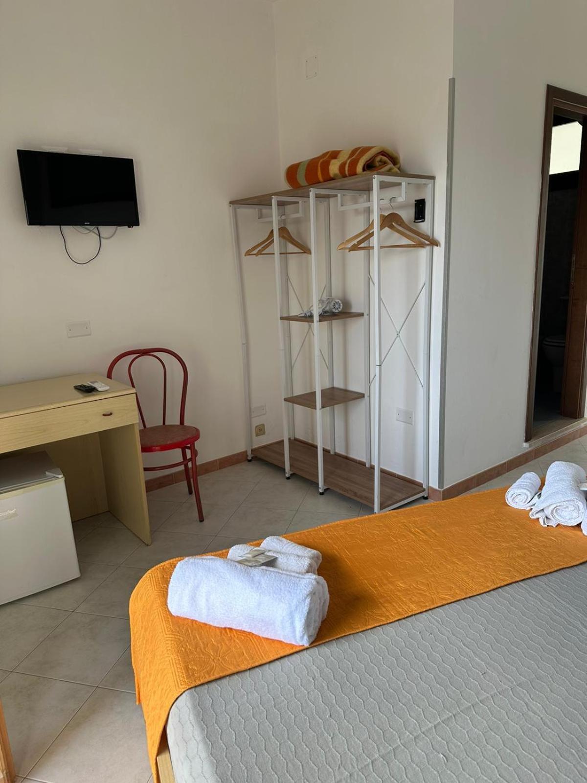 Residence Li Cylentos Hotel Il Villaggio Policastro Scario A 2 Passi Dal Mare Policastro Bussentino Exteriör bild