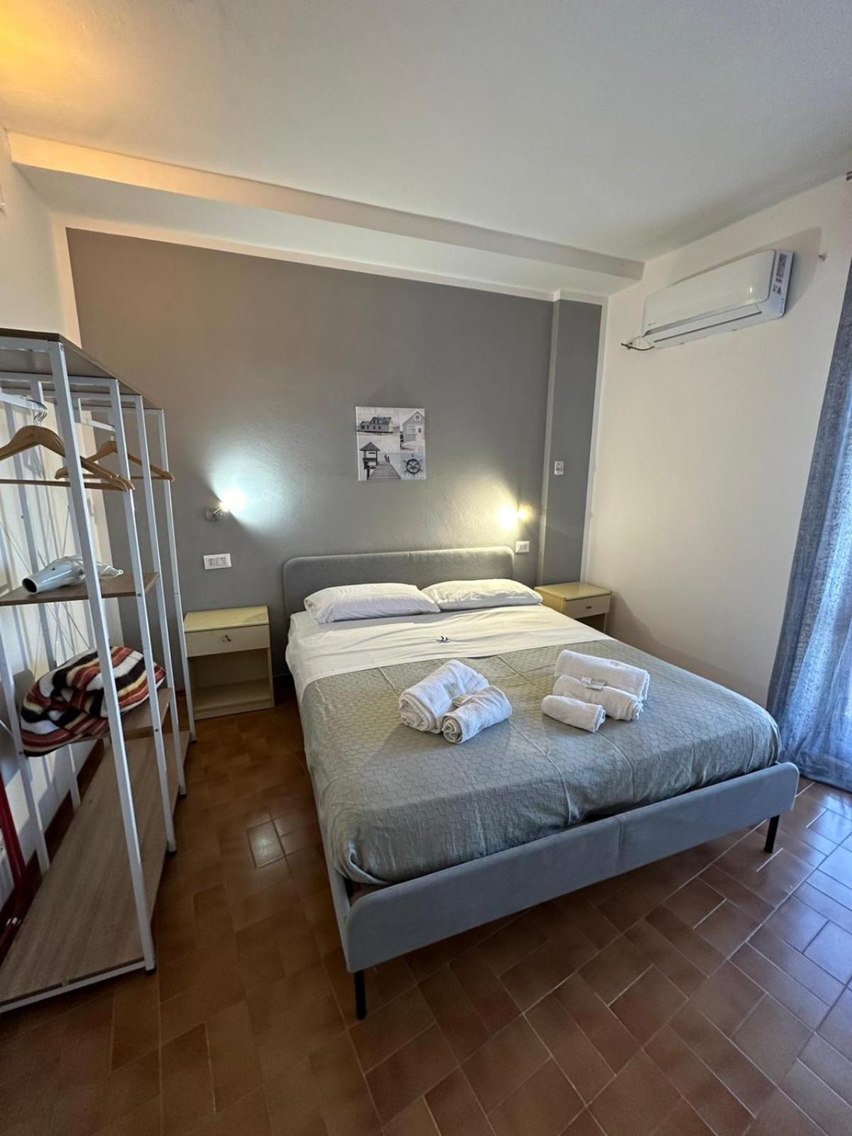 Residence Li Cylentos Hotel Il Villaggio Policastro Scario A 2 Passi Dal Mare Policastro Bussentino Exteriör bild